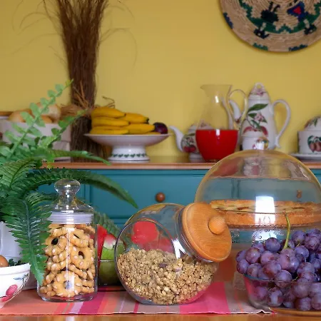 Bb Doliahouse Bed and Breakfast