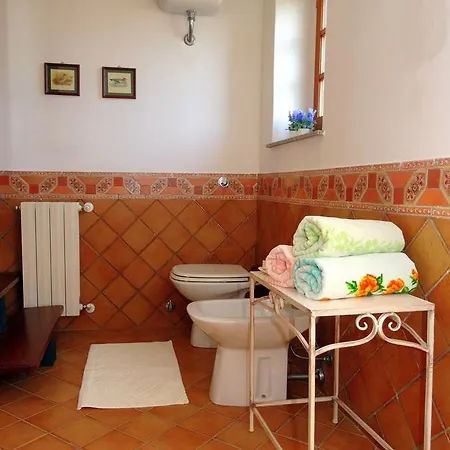 Bb Doliahouse Bed and breakfast