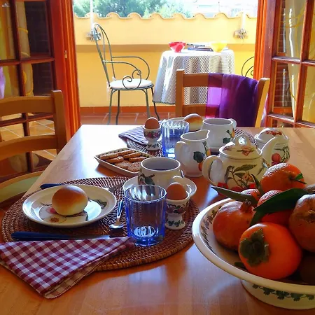 Bb Doliahouse Bed and breakfast