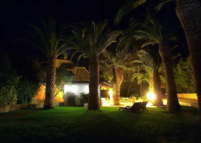 Frühstückspension Bb Doliahouse 3*