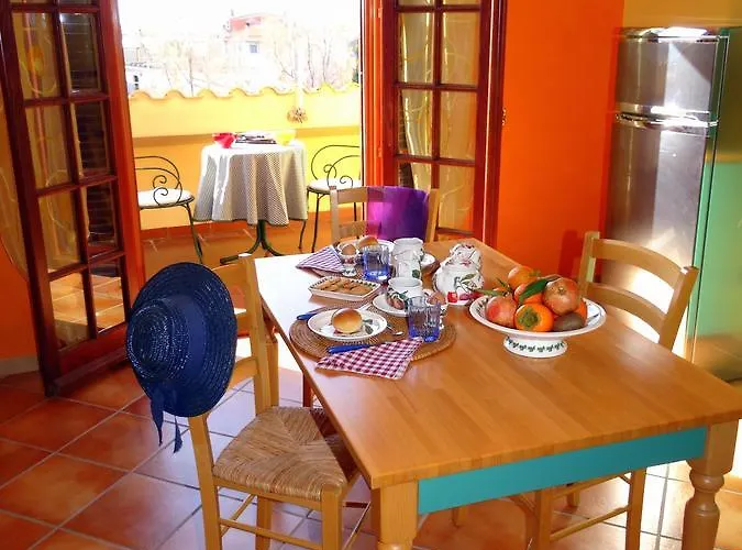 Bb Doliahouse Frühstückspension 3*